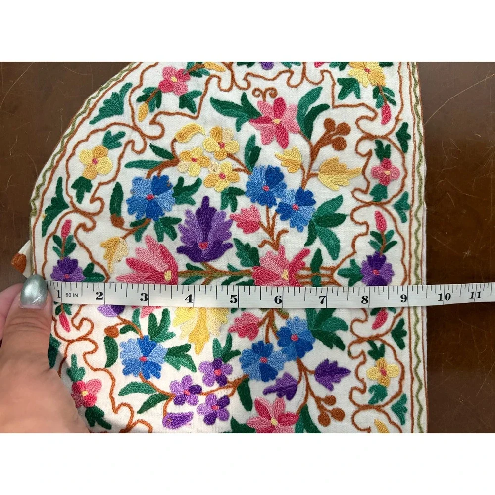 Vintage Handmade Floral Crewel Embroidered Tea Cozy White Multicolor Coquette